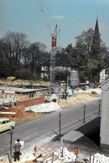 Historische Aufnahme aus der Bausphase des Lutherzentrums.